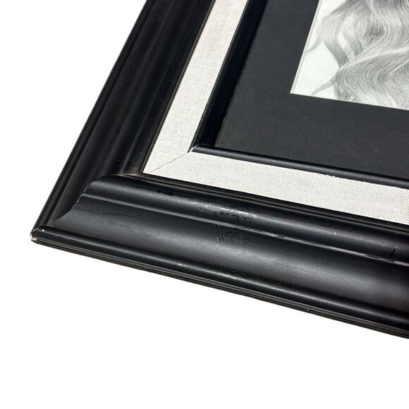 Taylor swift hand drawn pencil sketched framed art work swiftie - Picture 2 of 3